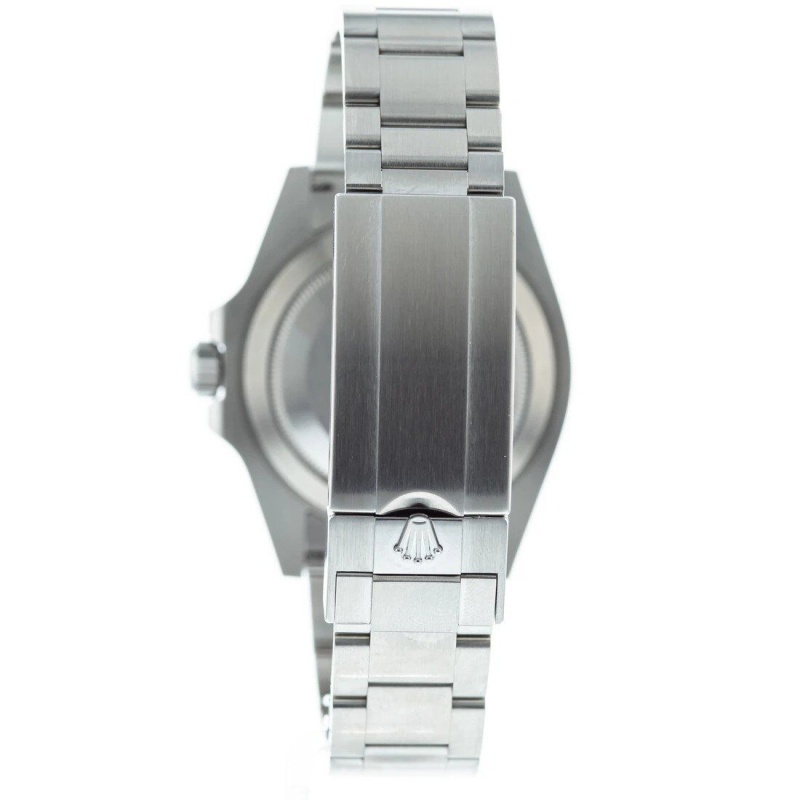 Rolex Submariner 124060 4