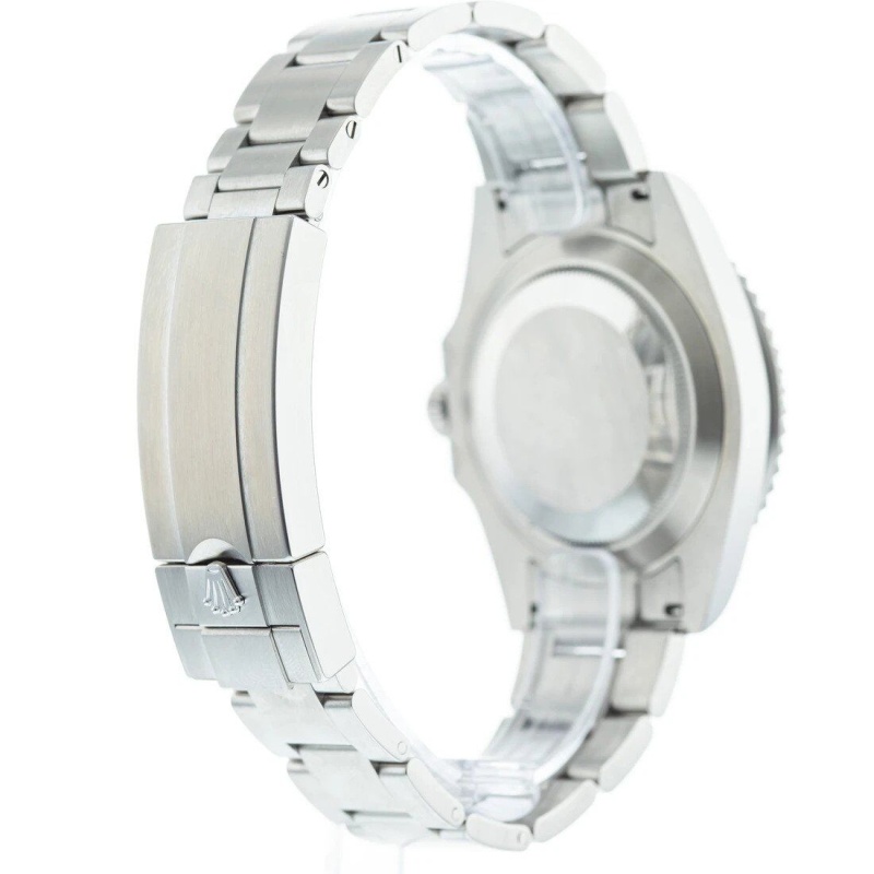 Rolex Submariner 124060 5