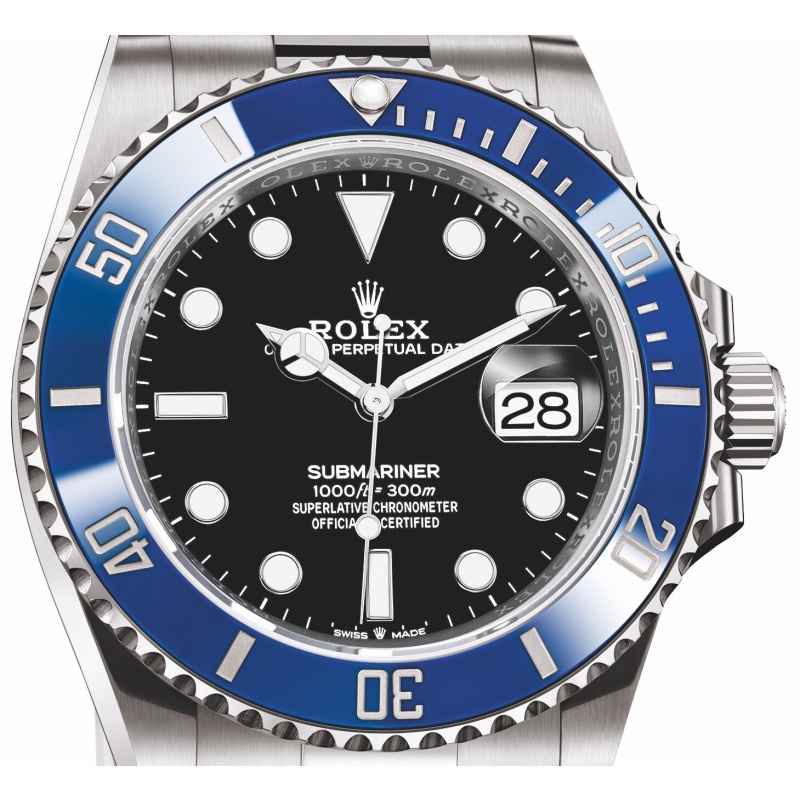Rolex Submariner 126619LB 2 1