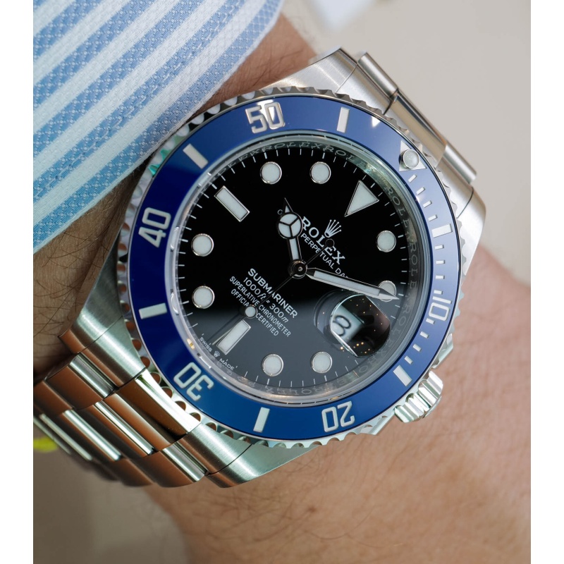 Rolex Submariner 126619LB watch 8 1