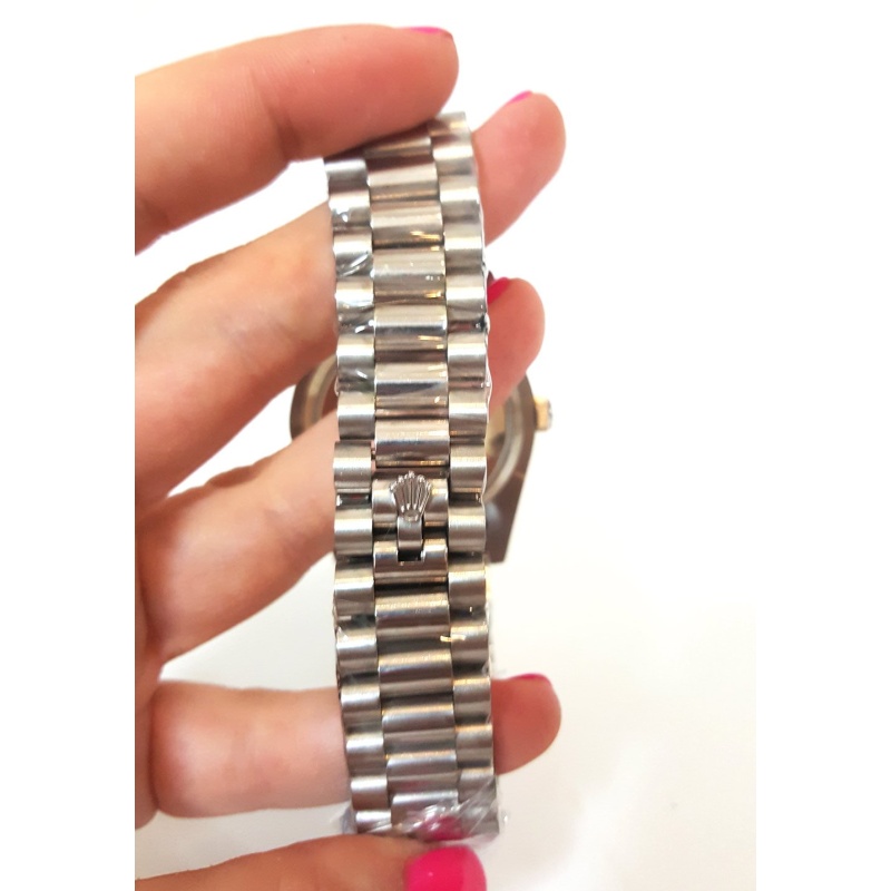 band and clasp of presidential day date bracelet